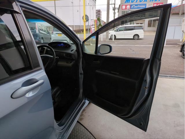 HONDA FREED HYBRID HYBRID PREMIUM EDITION