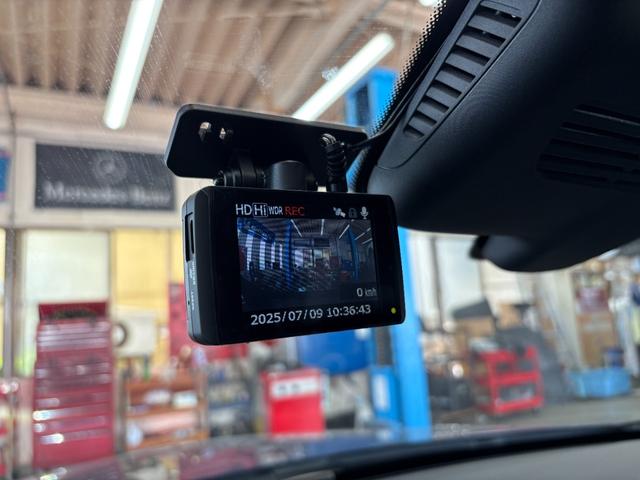 MERCEDES BENZ C-CLASS C200 AVANTGARDE AMG LINE