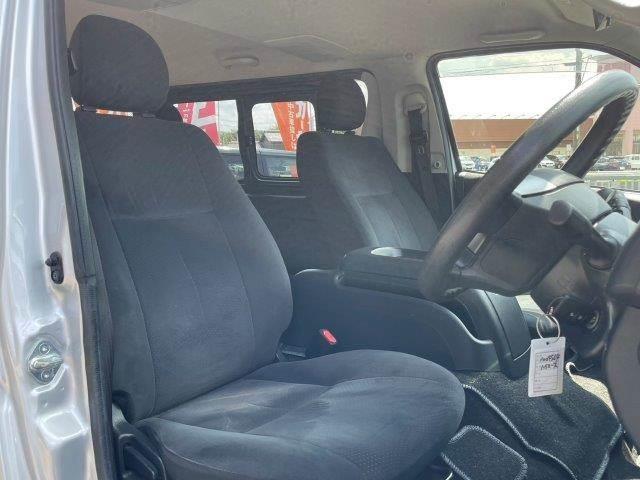 TOYOTA HIACE VAN LONG SUPER GL