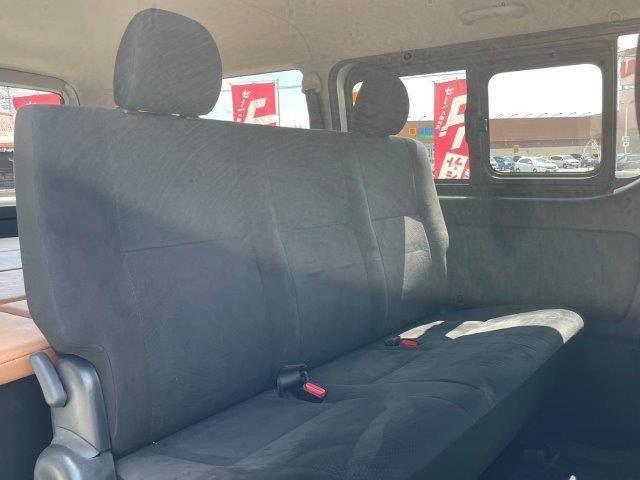 TOYOTA HIACE VAN LONG SUPER GL