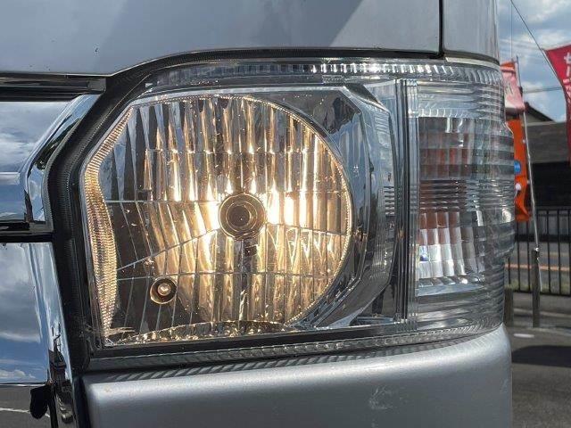 TOYOTA HIACE VAN LONG SUPER GL