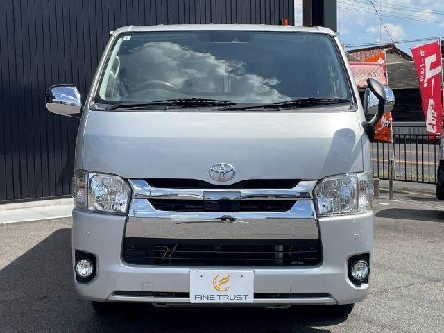 TOYOTA HIACE VAN LONG SUPER GL