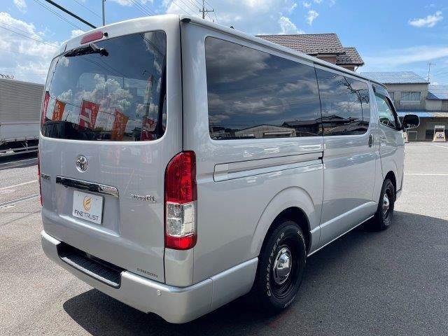 TOYOTA HIACE VAN LONG SUPER GL