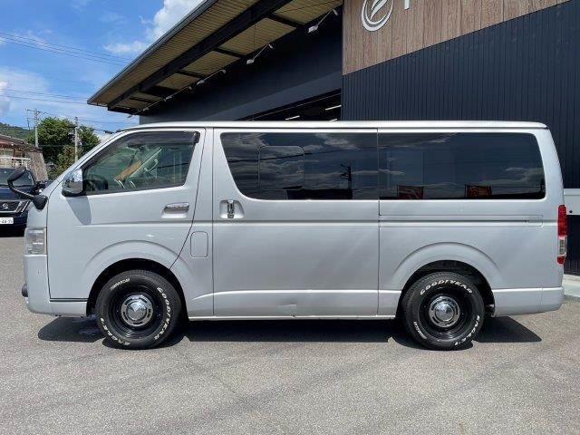 TOYOTA HIACE VAN LONG SUPER GL