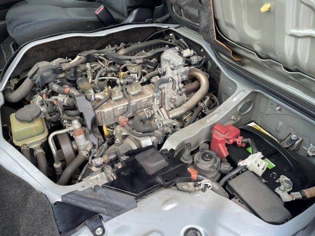 TOYOTA HIACE VAN LONG SUPER GL