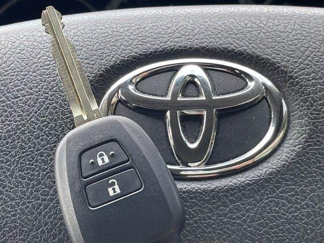 TOYOTA HIACE VAN LONG SUPER GL