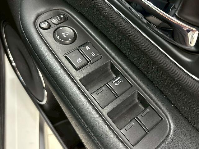 HONDA VEZEL HYBRID X HONDA SENSING