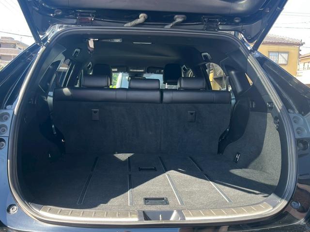 TOYOTA HARRIER PREMIUM