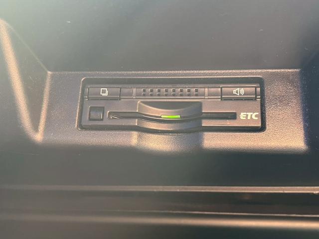 TOYOTA HARRIER PREMIUM