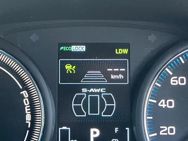 MITSUBISHI OUTLANDER PHEV G SAFETY PACKAGE