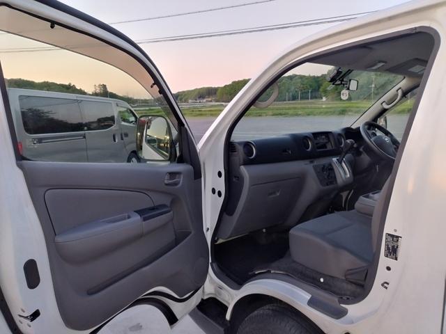 NISSAN NV350CARAVAN VAN LONG DX TURBO