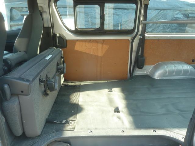 TOYOTA HIACE VAN LONG DX