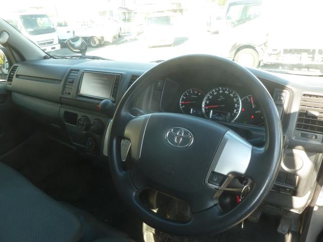 TOYOTA HIACE VAN LONG DX