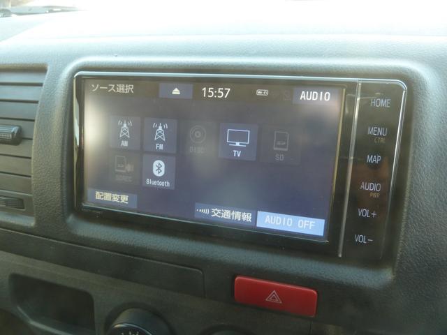 TOYOTA HIACE VAN LONG DX