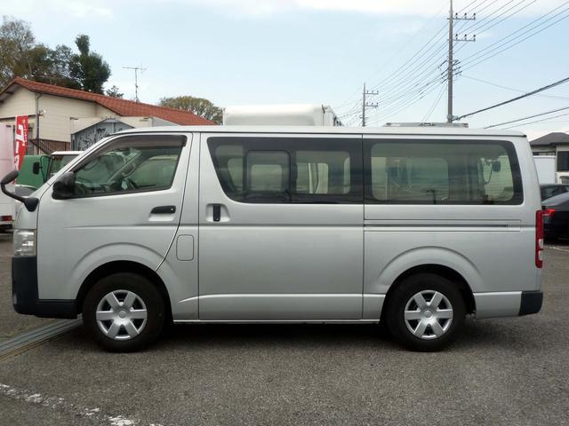 TOYOTA HIACE VAN LONG DX