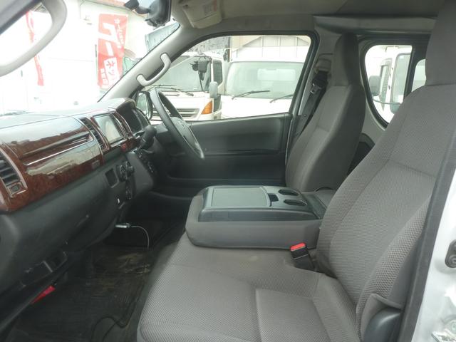 TOYOTA HIACE VAN LONG DX