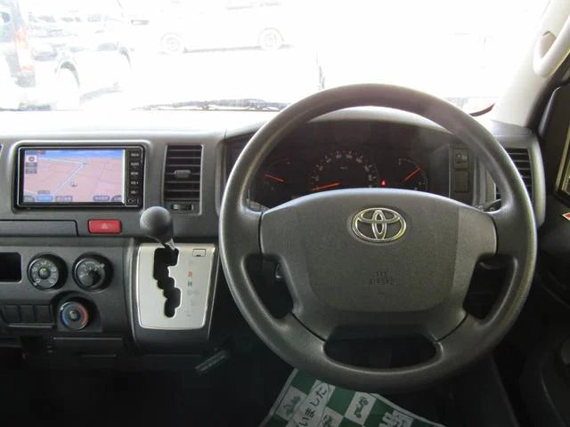 TOYOTA HIACE VAN LONG DX