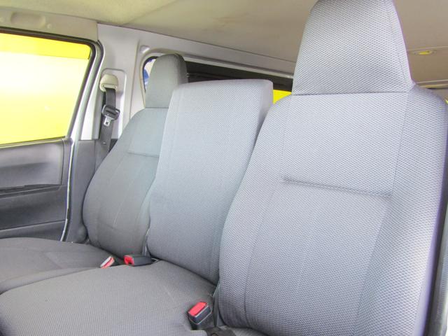 TOYOTA HIACE VAN LONG DX