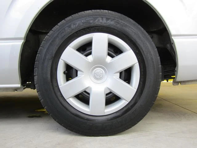 TOYOTA HIACE VAN LONG DX