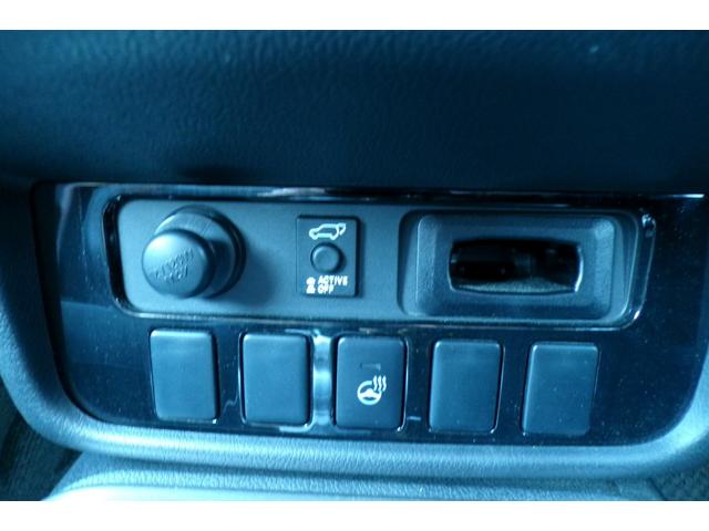 MITSUBISHI OUTLANDER PHEV G NAVI PACKAGE