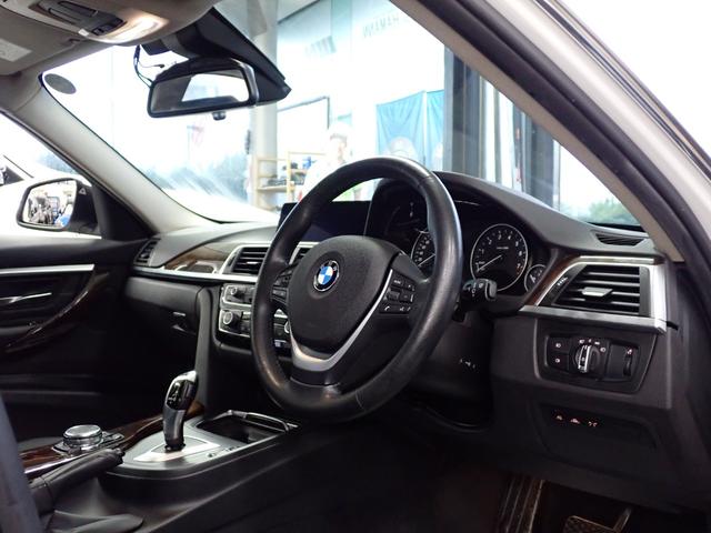 BMW 3 SERIES 320i LUXURY