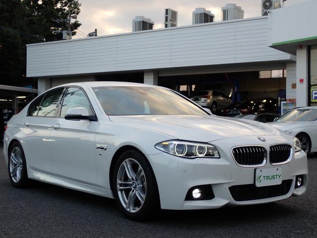 BMW 5 SERIES 523i M-SPORT