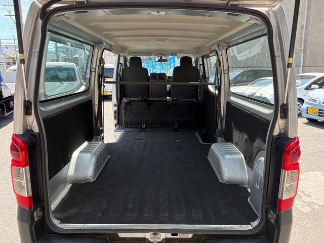 NISSAN CARAVAN LONG DX