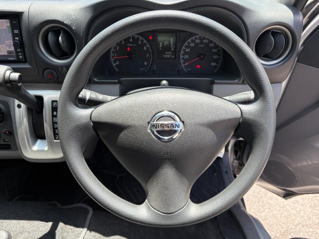 NISSAN CARAVAN LONG DX