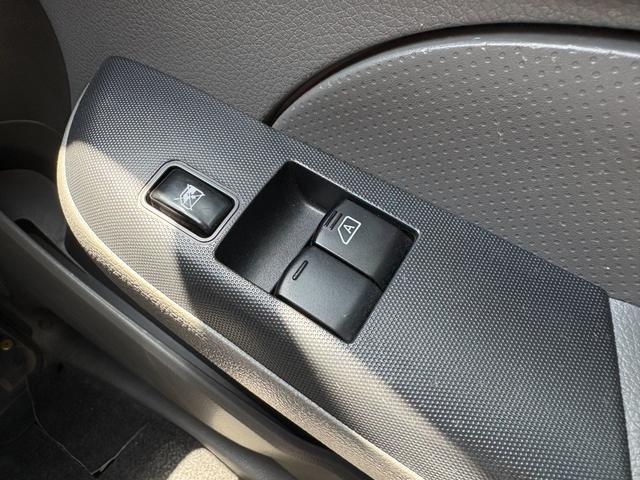 NISSAN CARAVAN LONG DX