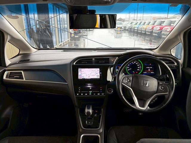 HONDA SHUTTLE HYBRID X