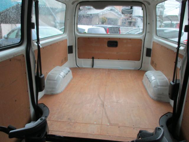 TOYOTA HIACE VAN LONG DX