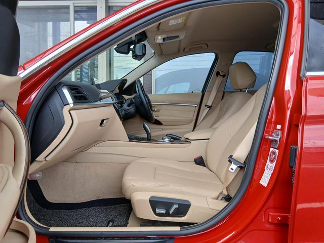 BMW 3 SERIES 320i LUXURY