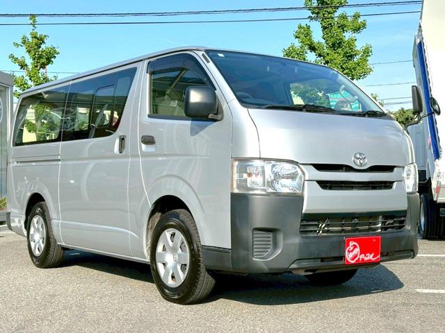 TOYOTA HIACE VAN LONG DX