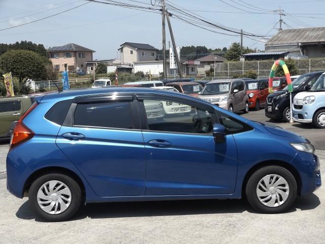 HONDA FIT 13G F PACKAGE FINE EDITION