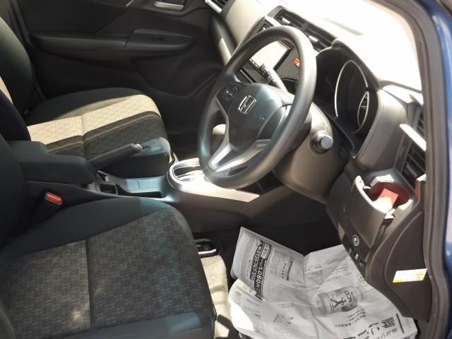 HONDA FIT 13G F PACKAGE FINE EDITION