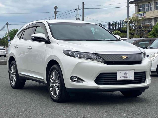 TOYOTA HARRIER PREMIUM