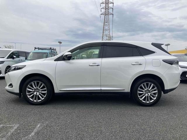 TOYOTA HARRIER PREMIUM