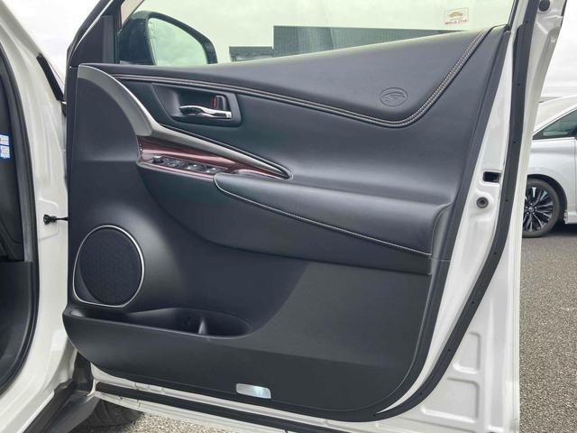 TOYOTA HARRIER PREMIUM