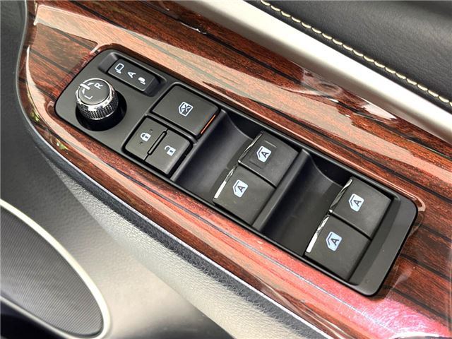 TOYOTA HARRIER PREMIUM