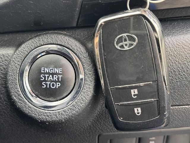 TOYOTA HILUX Z BLACK RALLY EDITION