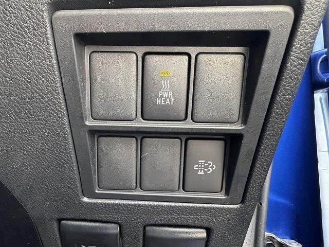 TOYOTA HILUX Z BLACK RALLY EDITION