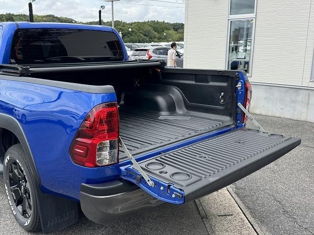 TOYOTA HILUX Z BLACK RALLY EDITION