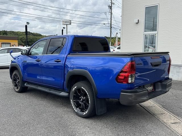 TOYOTA HILUX Z BLACK RALLY EDITION