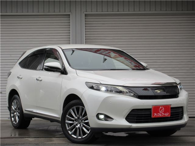TOYOTA HARRIER PREMIUM