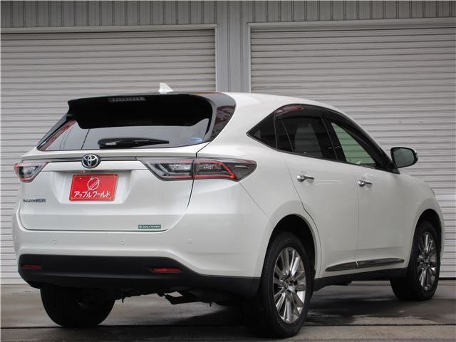 TOYOTA HARRIER PREMIUM