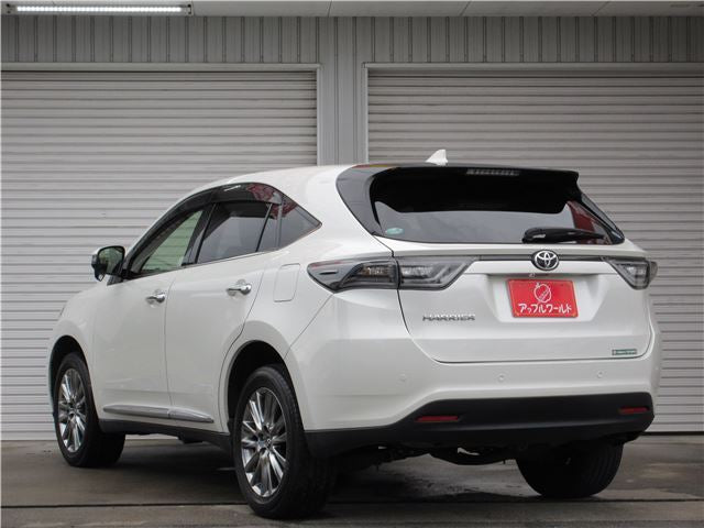 TOYOTA HARRIER PREMIUM