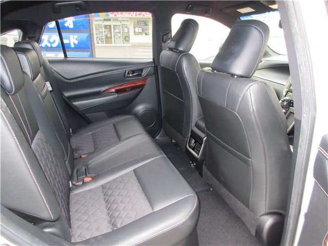 TOYOTA HARRIER PREMIUM