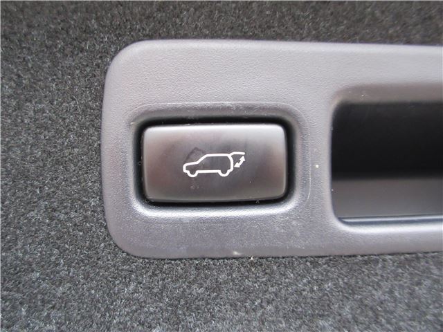 TOYOTA HARRIER PREMIUM