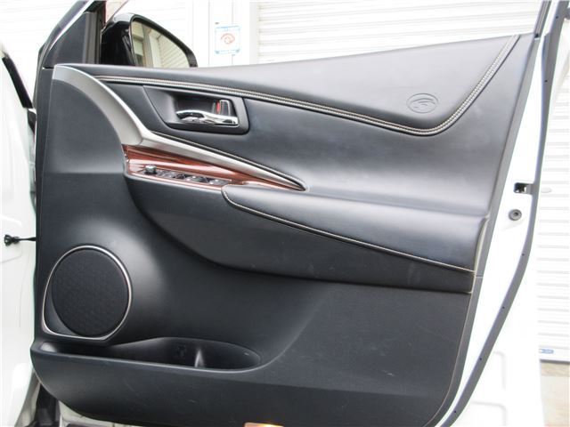 TOYOTA HARRIER PREMIUM