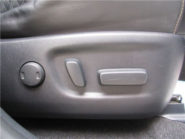 TOYOTA HARRIER PREMIUM